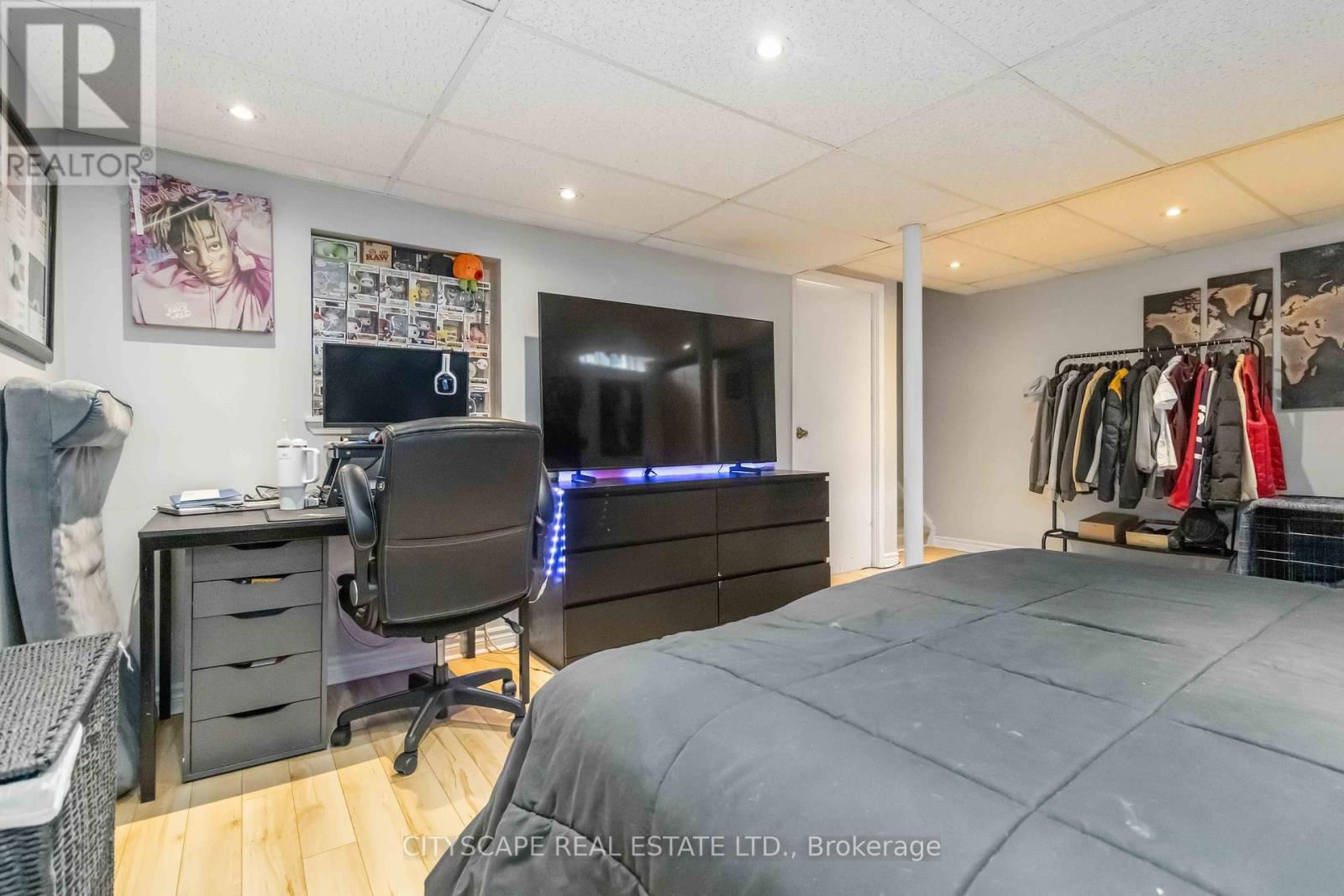 58 HANTON CRESCENT Image 36