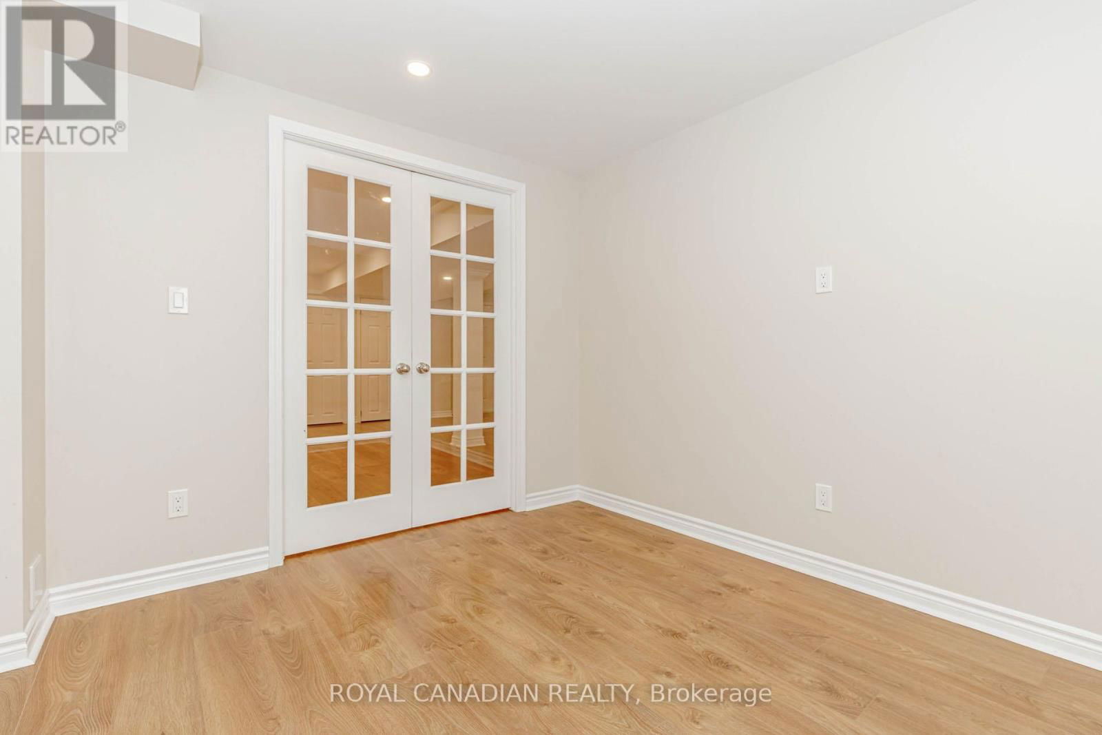 3940 HAZELRIDGE ROAD Image 44