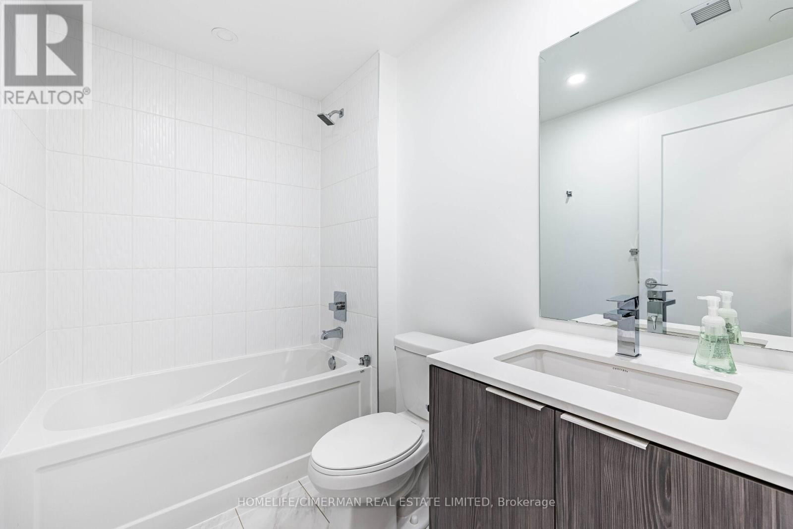 1204 - 65 ANNIE CRAIG DRIVE Image 24