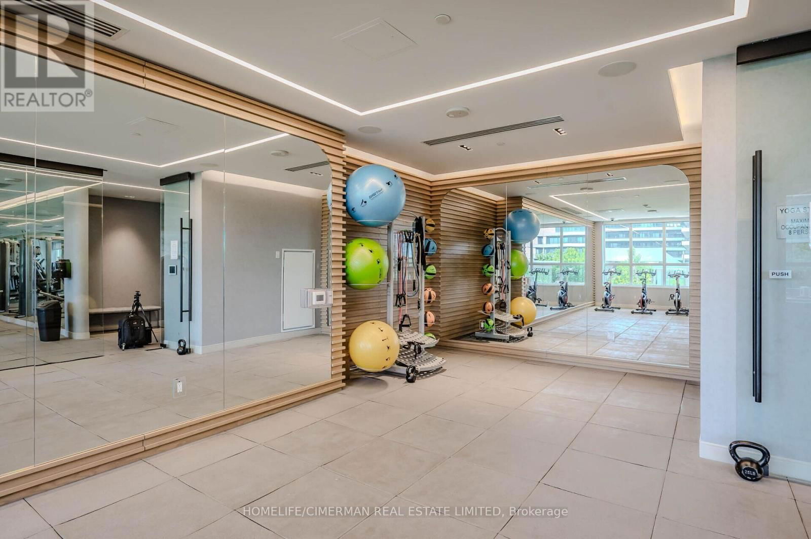1204 - 65 ANNIE CRAIG DRIVE Image 36