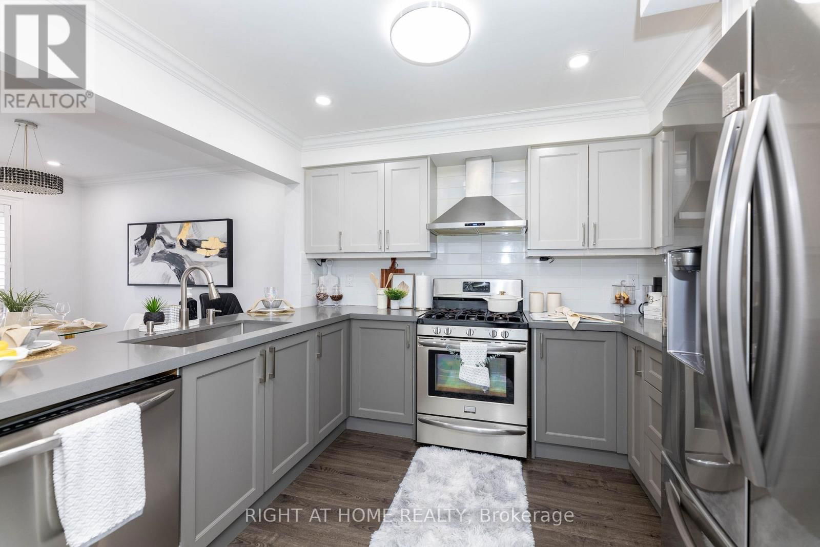 42 TILLER TRAIL Image 13