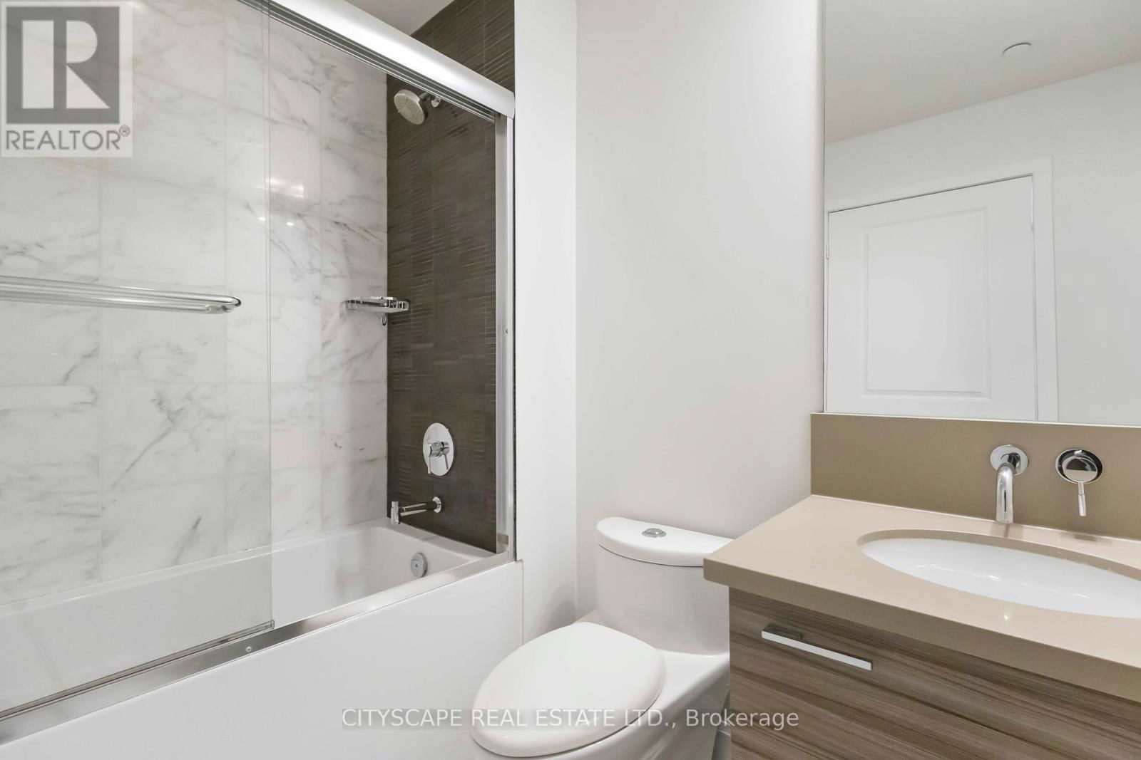 3405 - 33 SHORE BREEZE DRIVE Image 11