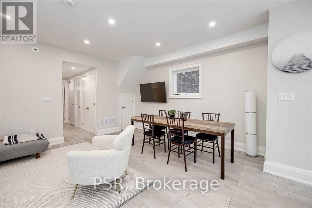2 - 207 PERTH AVENUE Image 5