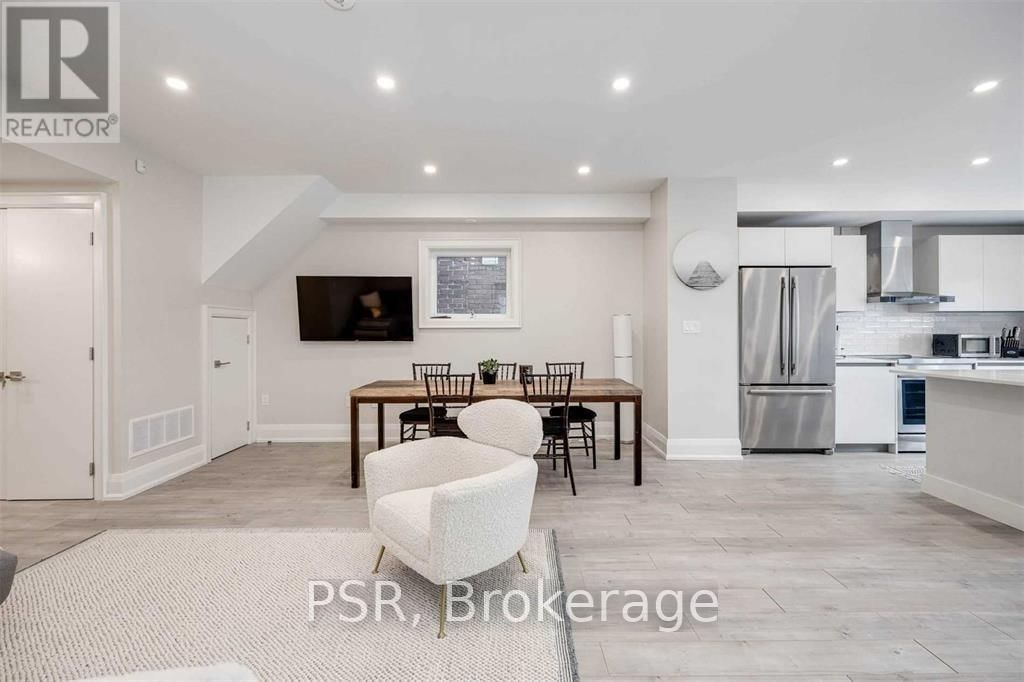 2 - 207 PERTH AVENUE Image 6