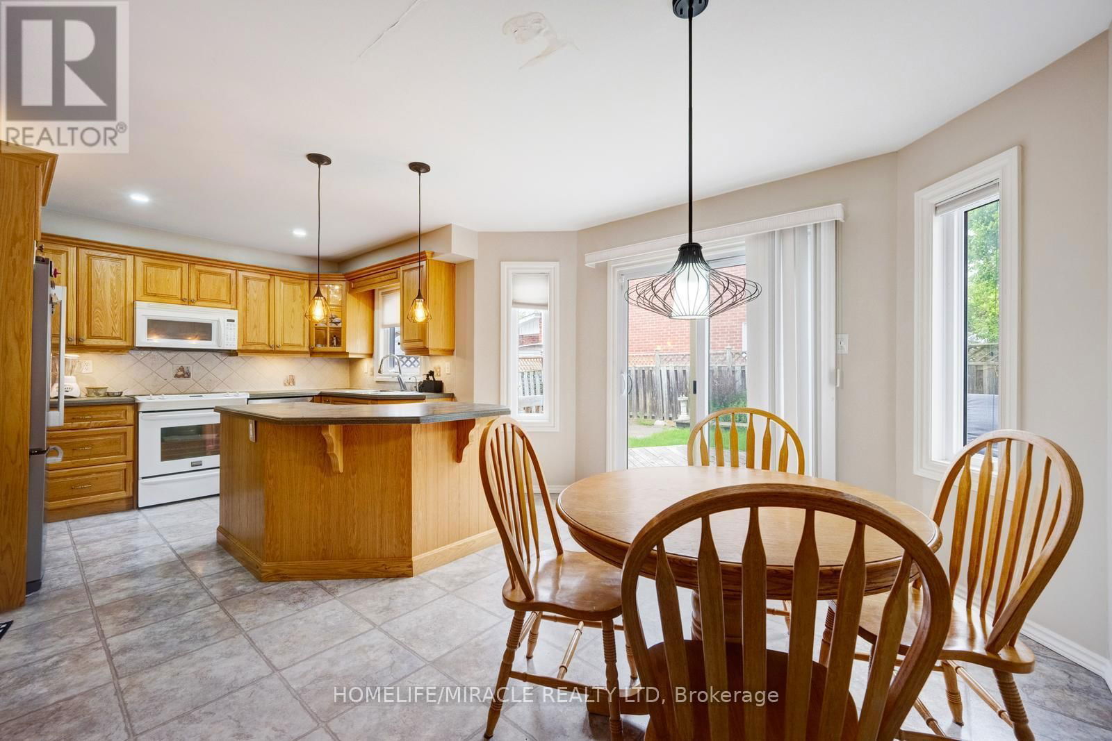 309 CONESTOGA DRIVE Image 13