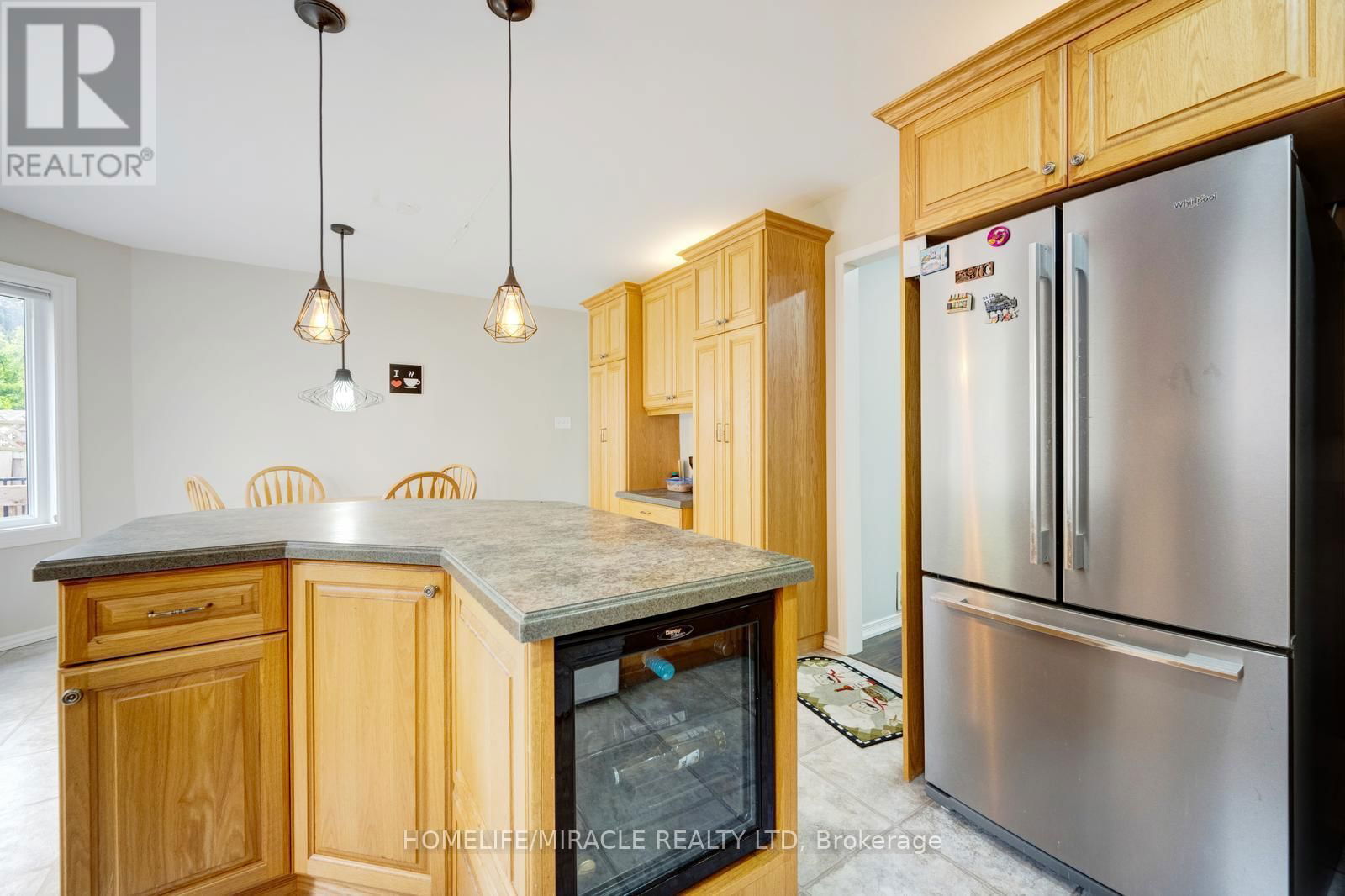 309 CONESTOGA DRIVE Image 19