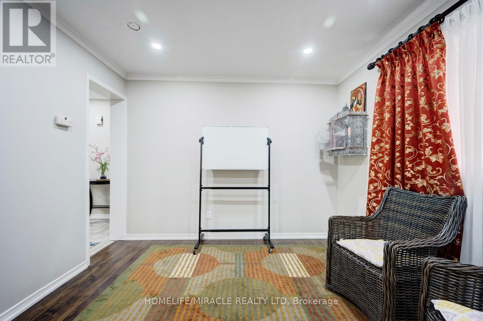 309 CONESTOGA DRIVE Image 21