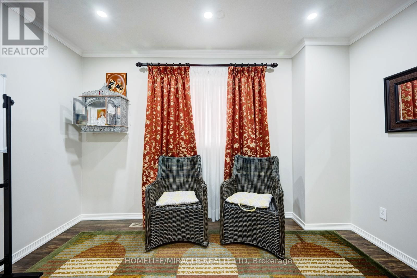 309 CONESTOGA DRIVE Image 22