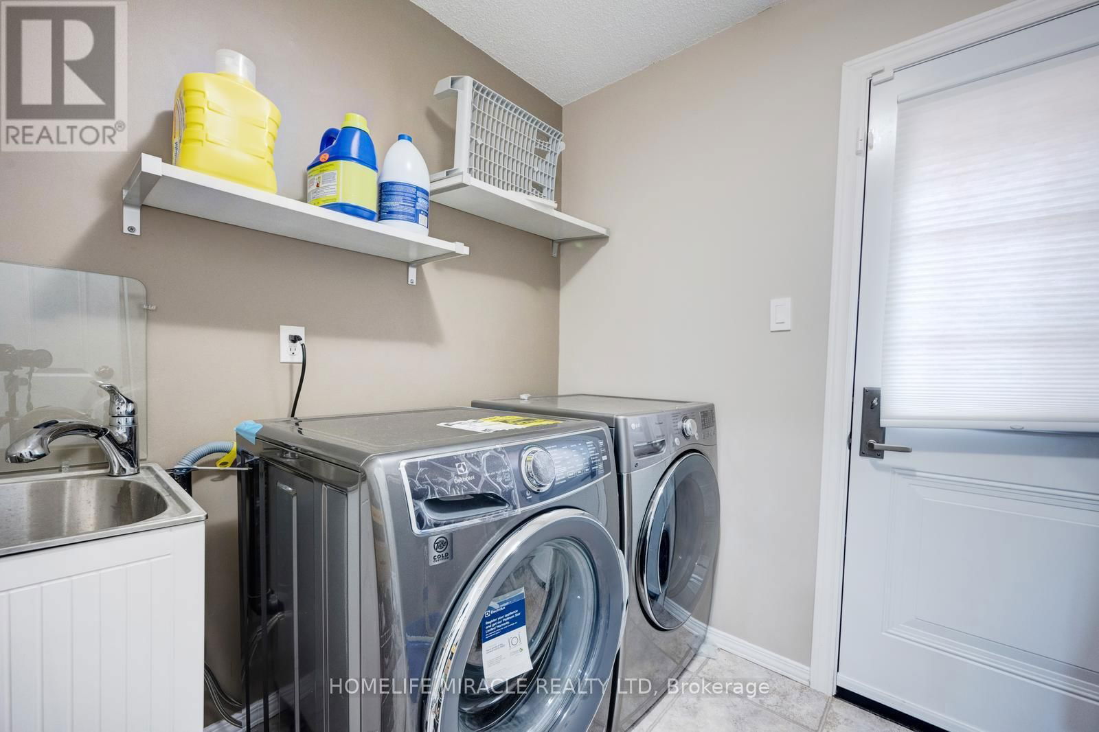 309 CONESTOGA DRIVE Image 24