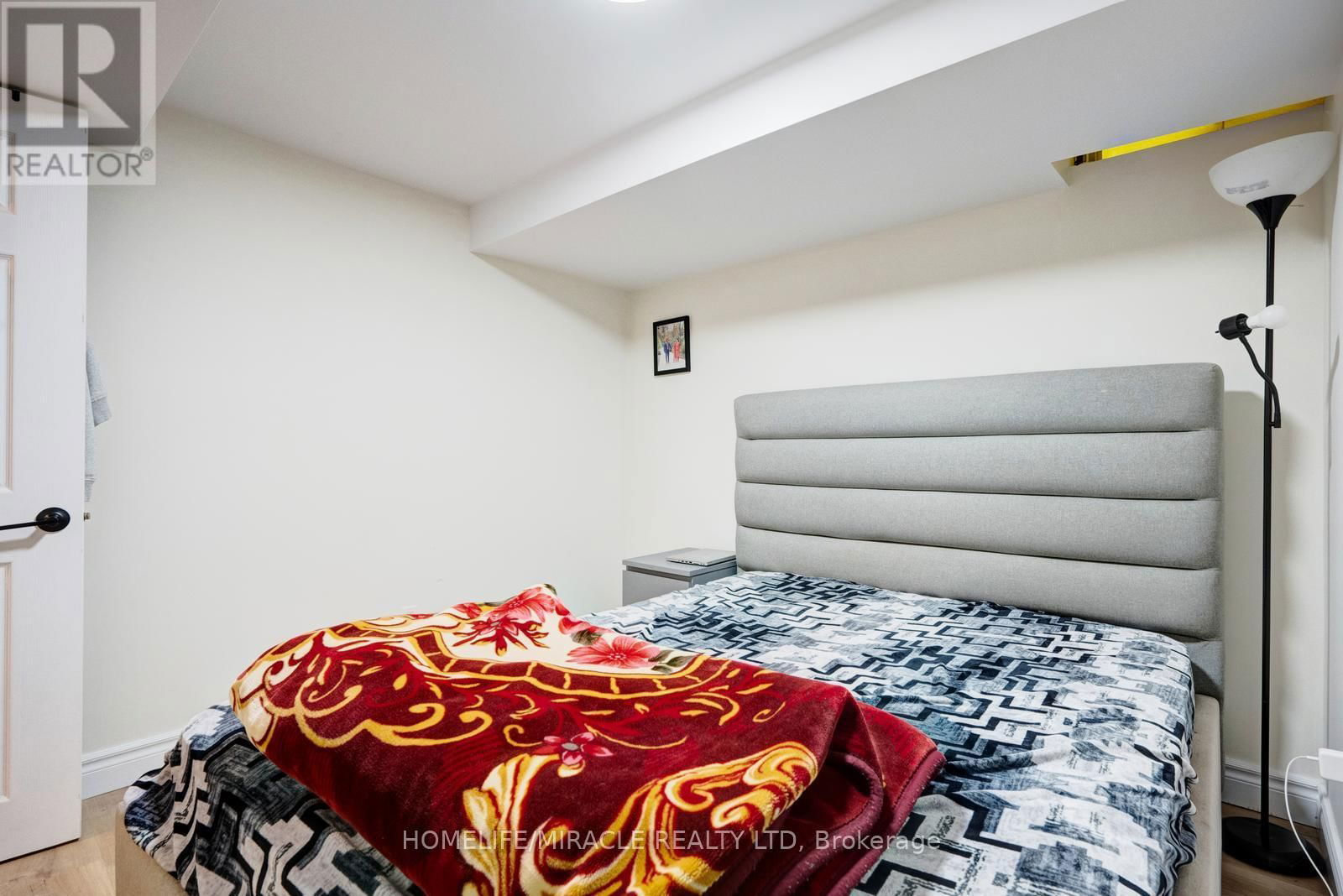 309 CONESTOGA DRIVE Image 44