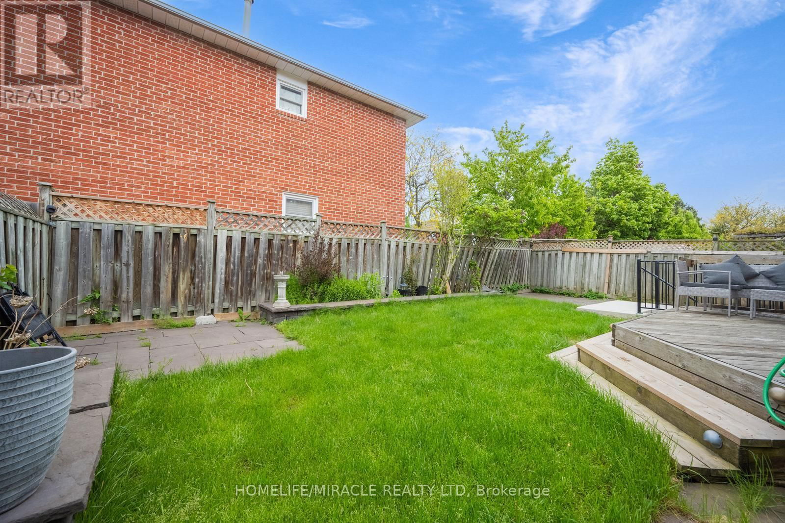 309 CONESTOGA DRIVE Image 48