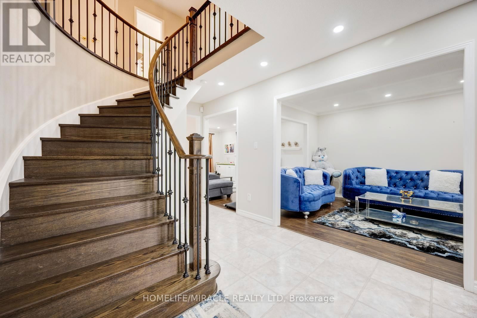 309 CONESTOGA DRIVE Image 6