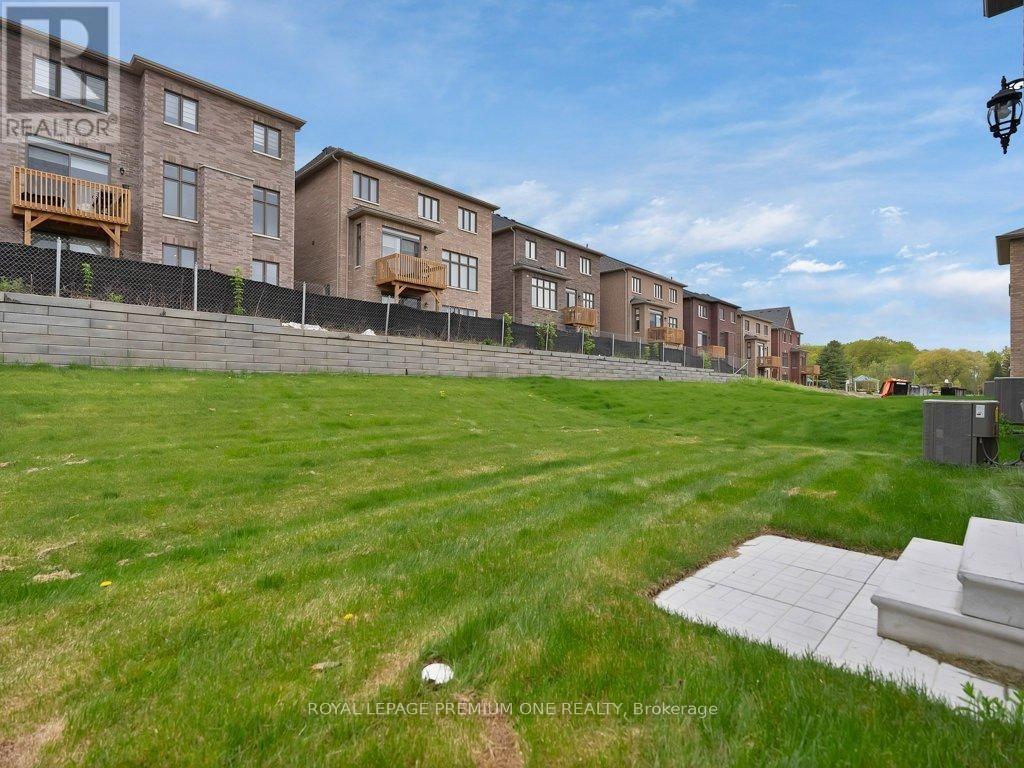 30 JAMES WALKER AVENUE Image 40