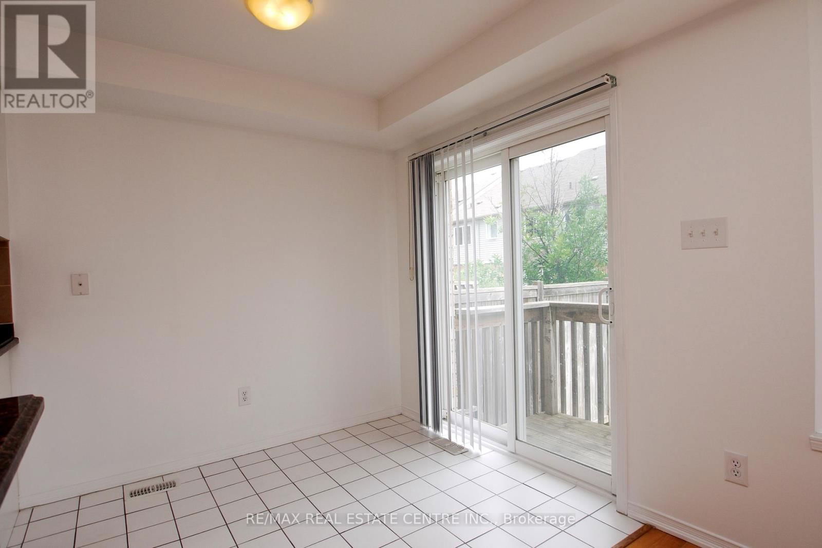 178 - 5255 PALMETTO PLACE Image 8