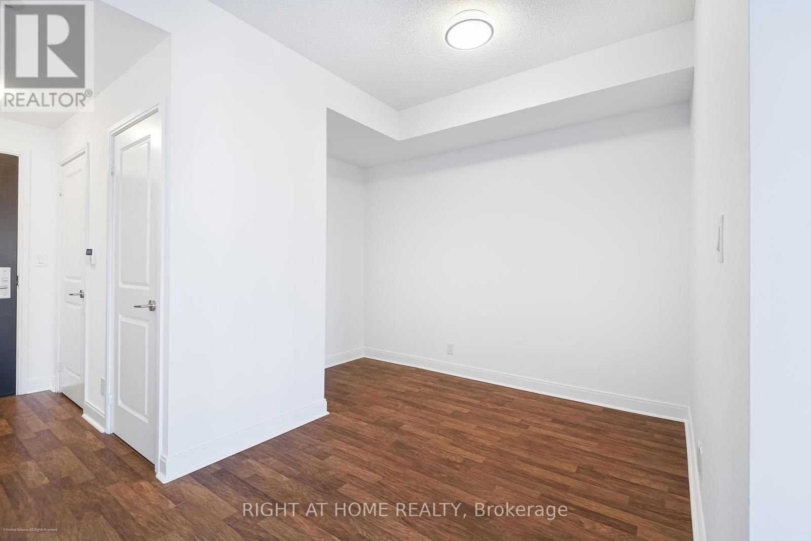 2401 - 50 ABSOLUTE AVENUE Image 8