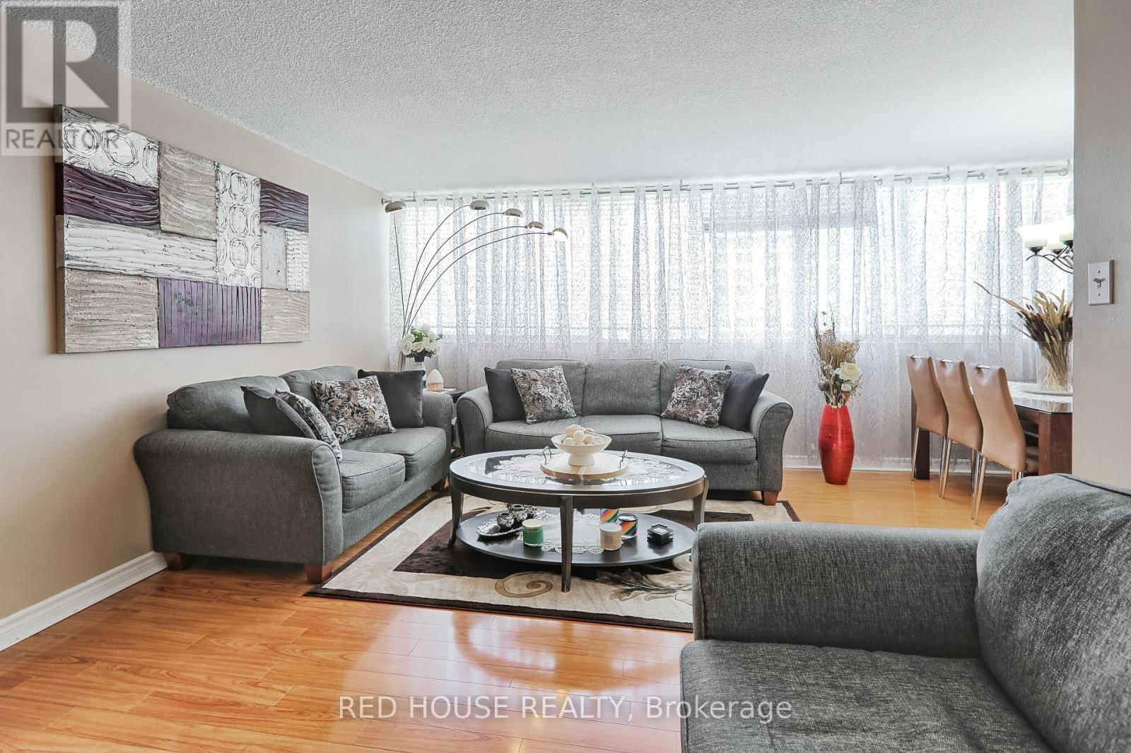705 - 3590 KANEFF CRESCENT Image 7