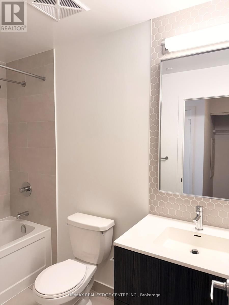 1322 - 2520 EGLINTON AVENUE Image 20