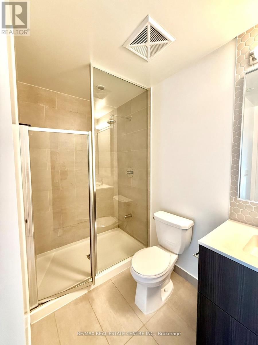 1322 - 2520 EGLINTON AVENUE Image 3
