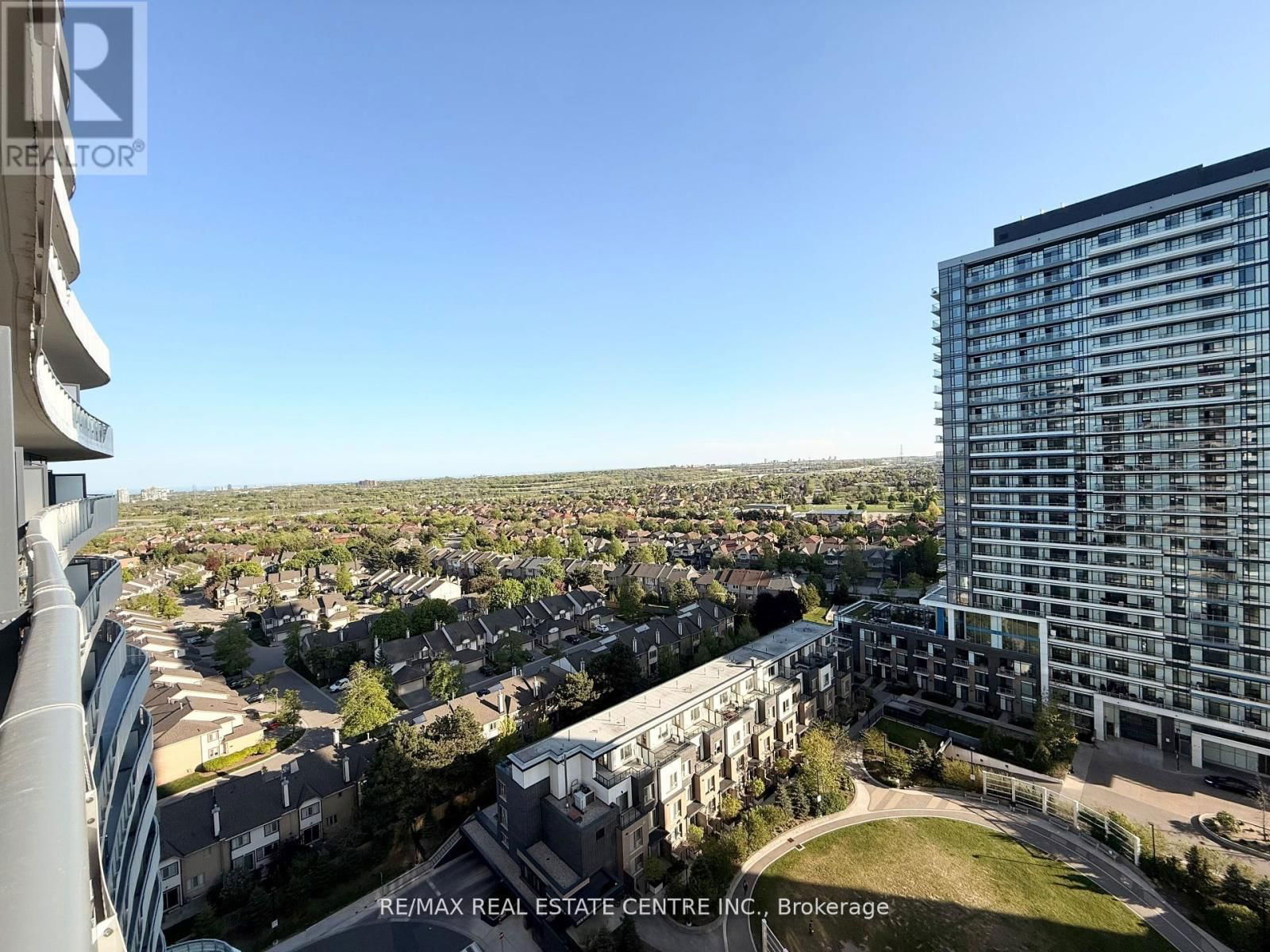 1322 - 2520 EGLINTON AVENUE Image 31