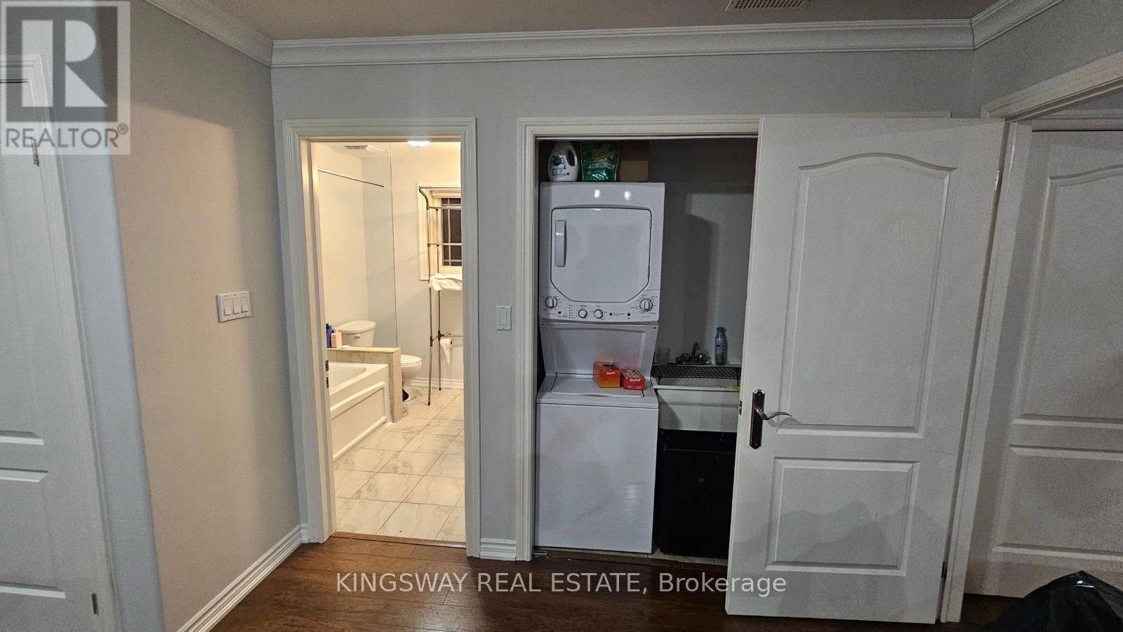 5164 NEW STREET Image 5
