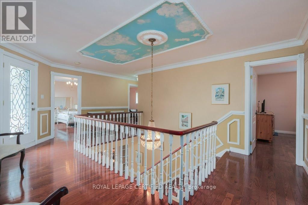 26 MADRID CRESCENT Image 20