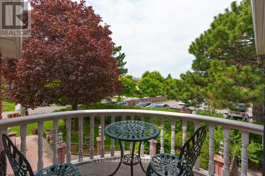 26 MADRID CRESCENT Image 29