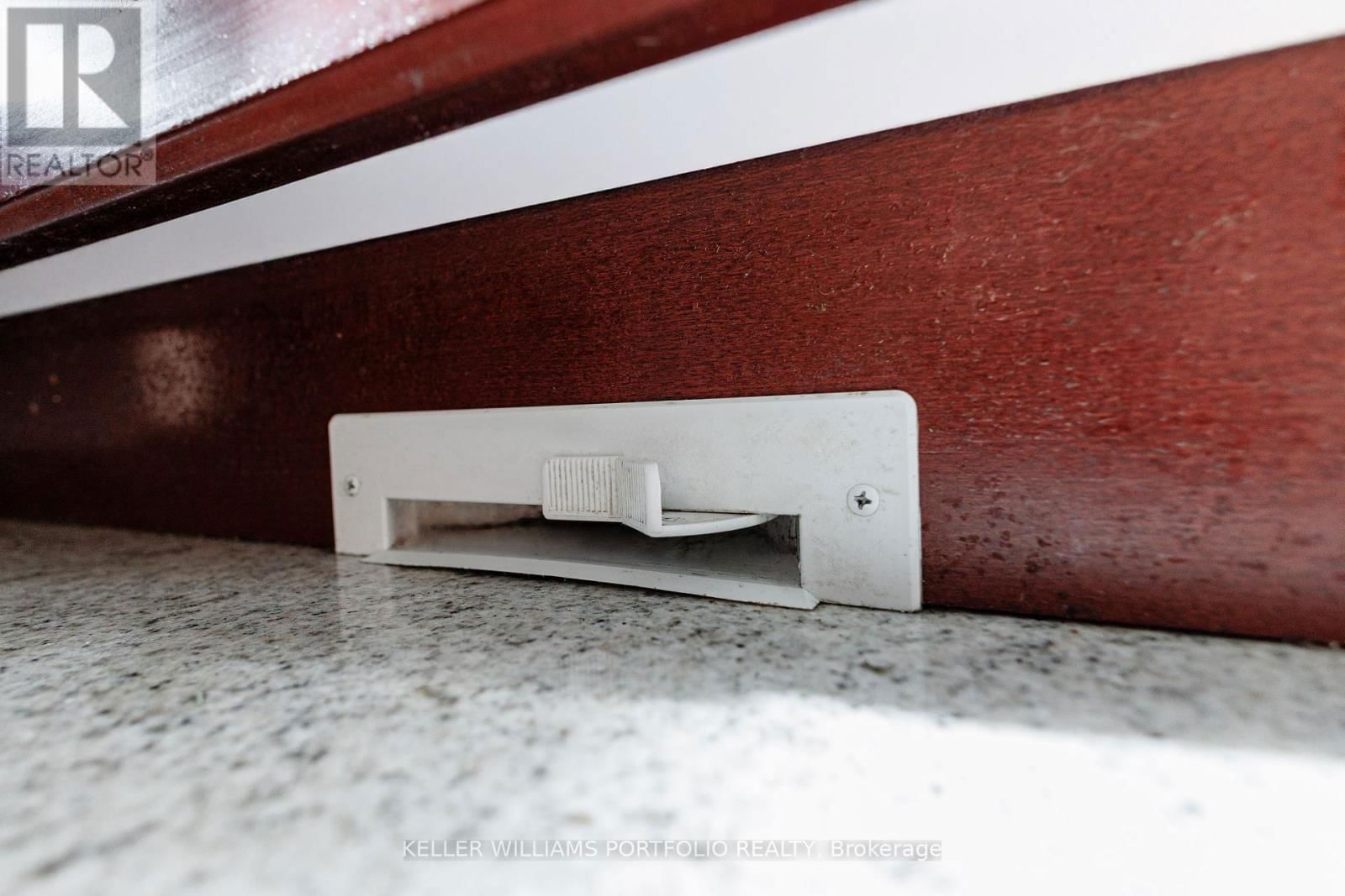 26 LOUVAIN DRIVE Image 19