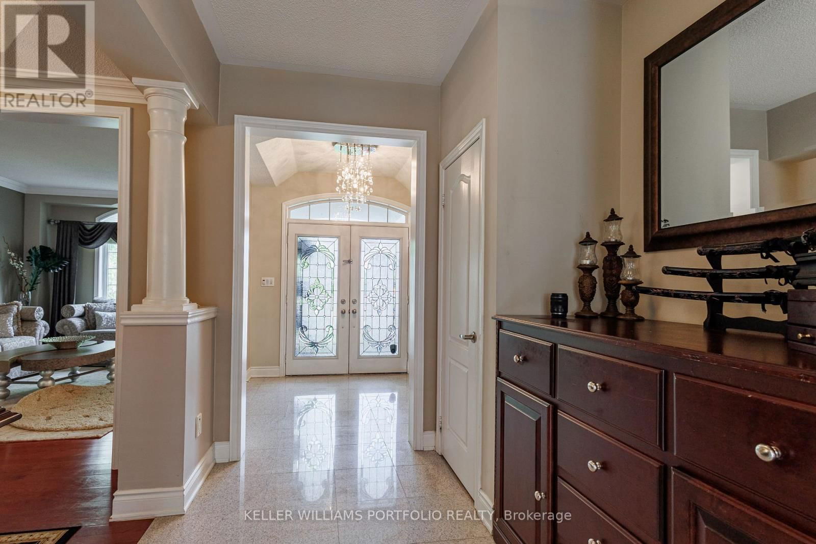 26 LOUVAIN DRIVE Image 6