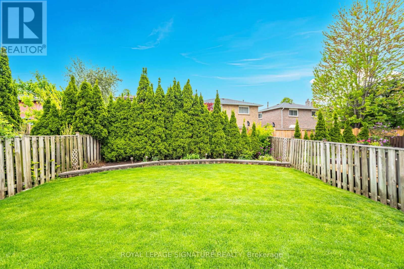 1575 DEWBERRY CRESCENT Image 37