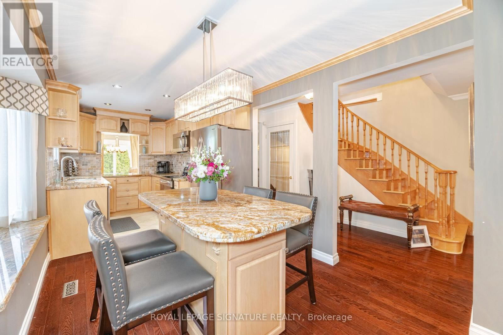 1575 DEWBERRY CRESCENT Image 5