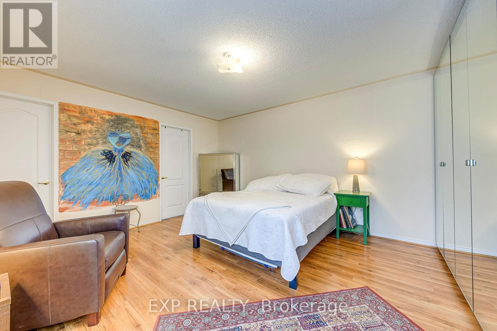 7228 PALLETT COURT Image 17