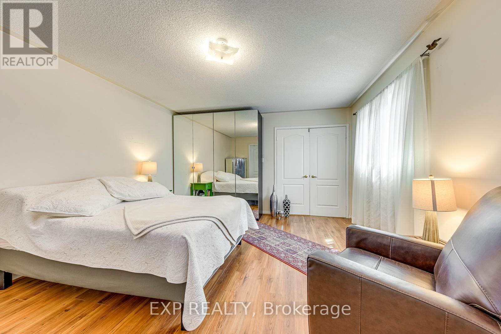 7228 PALLETT COURT Image 18