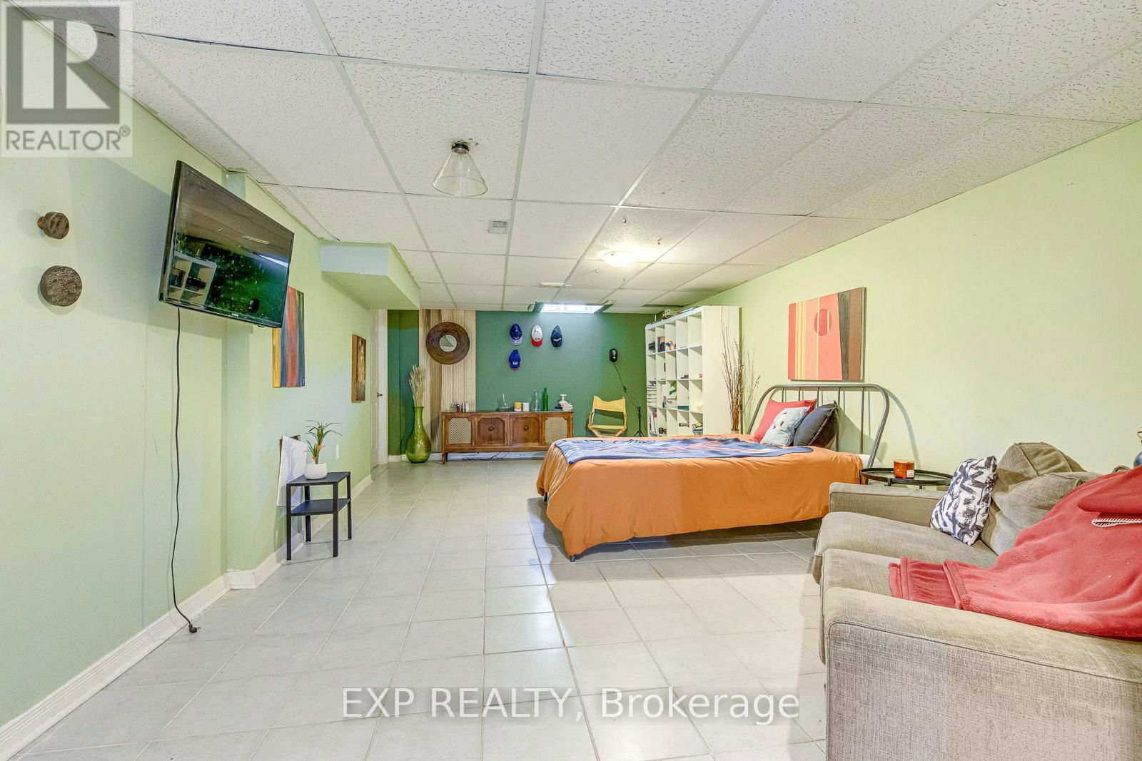 7228 PALLETT COURT Image 26