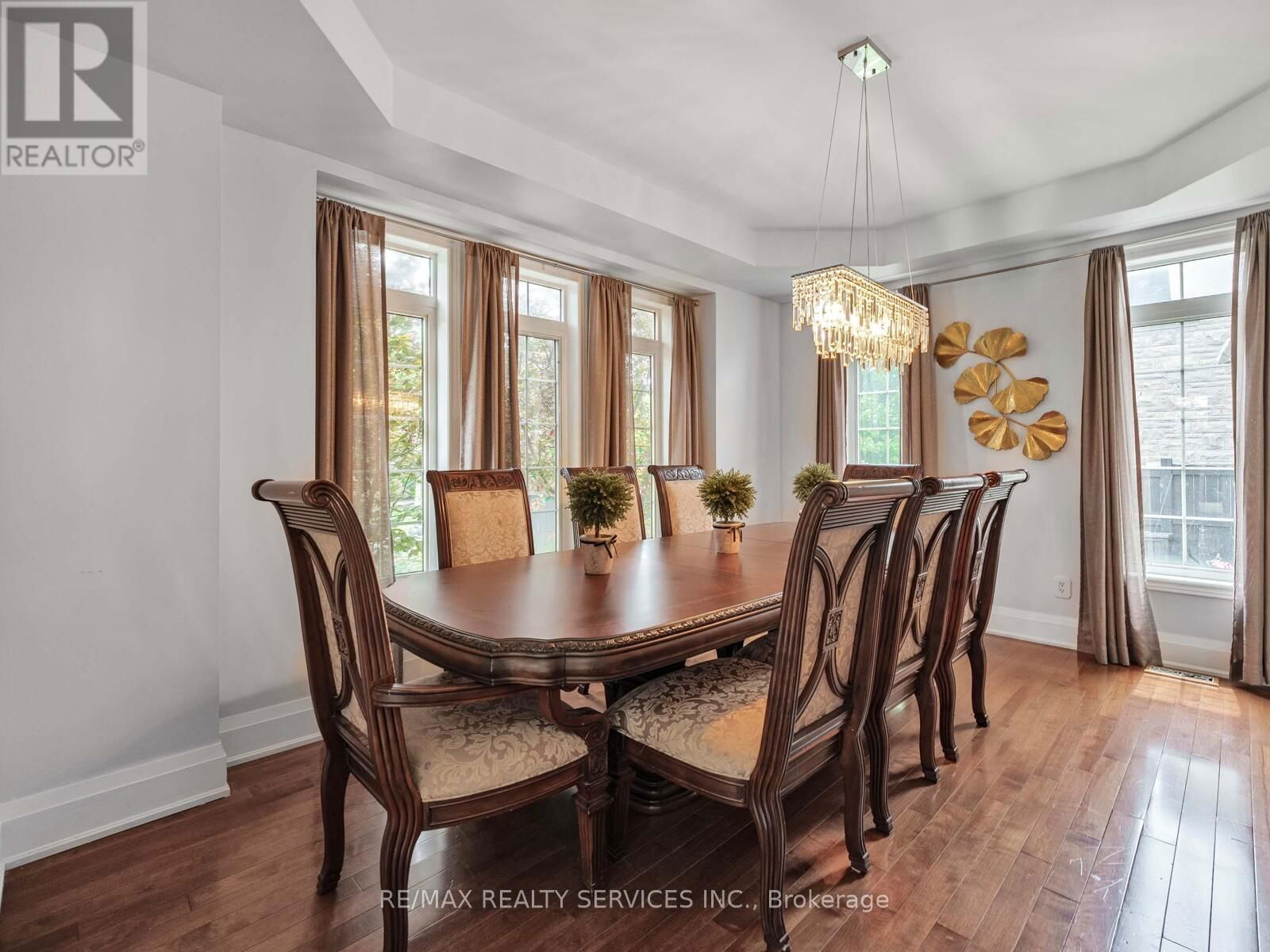 242 MILKWEED WAY Image 12
