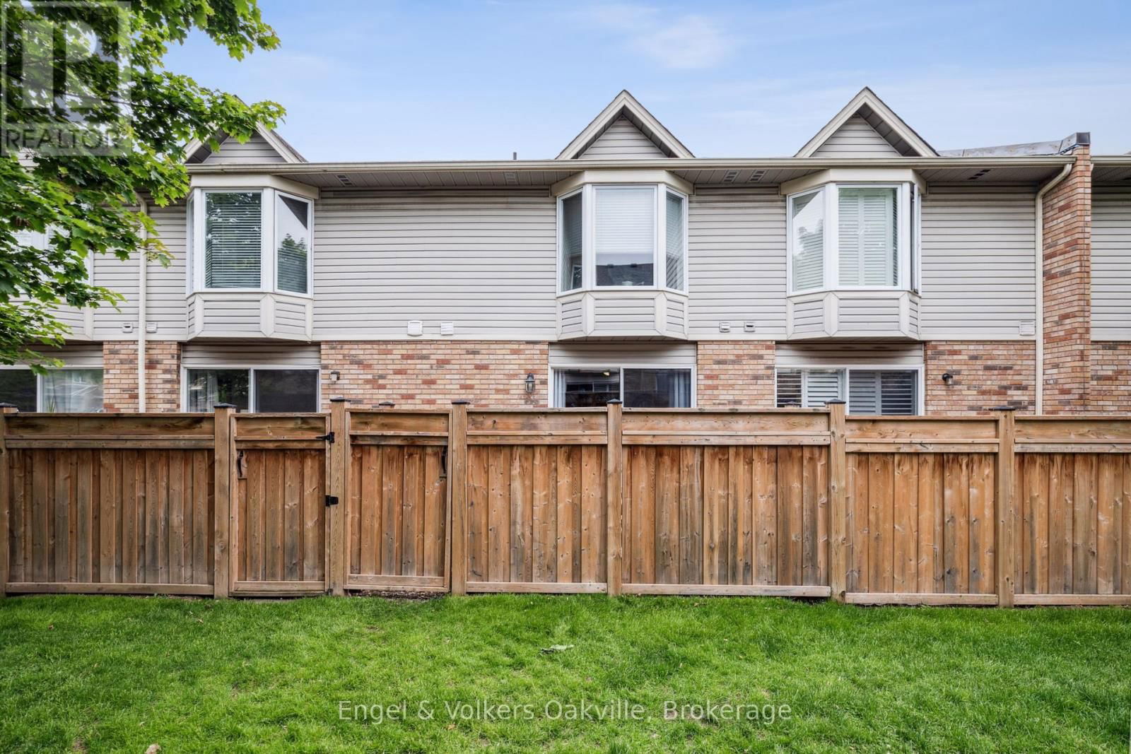 15 - 2015 CLEAVER AVENUE Image 30