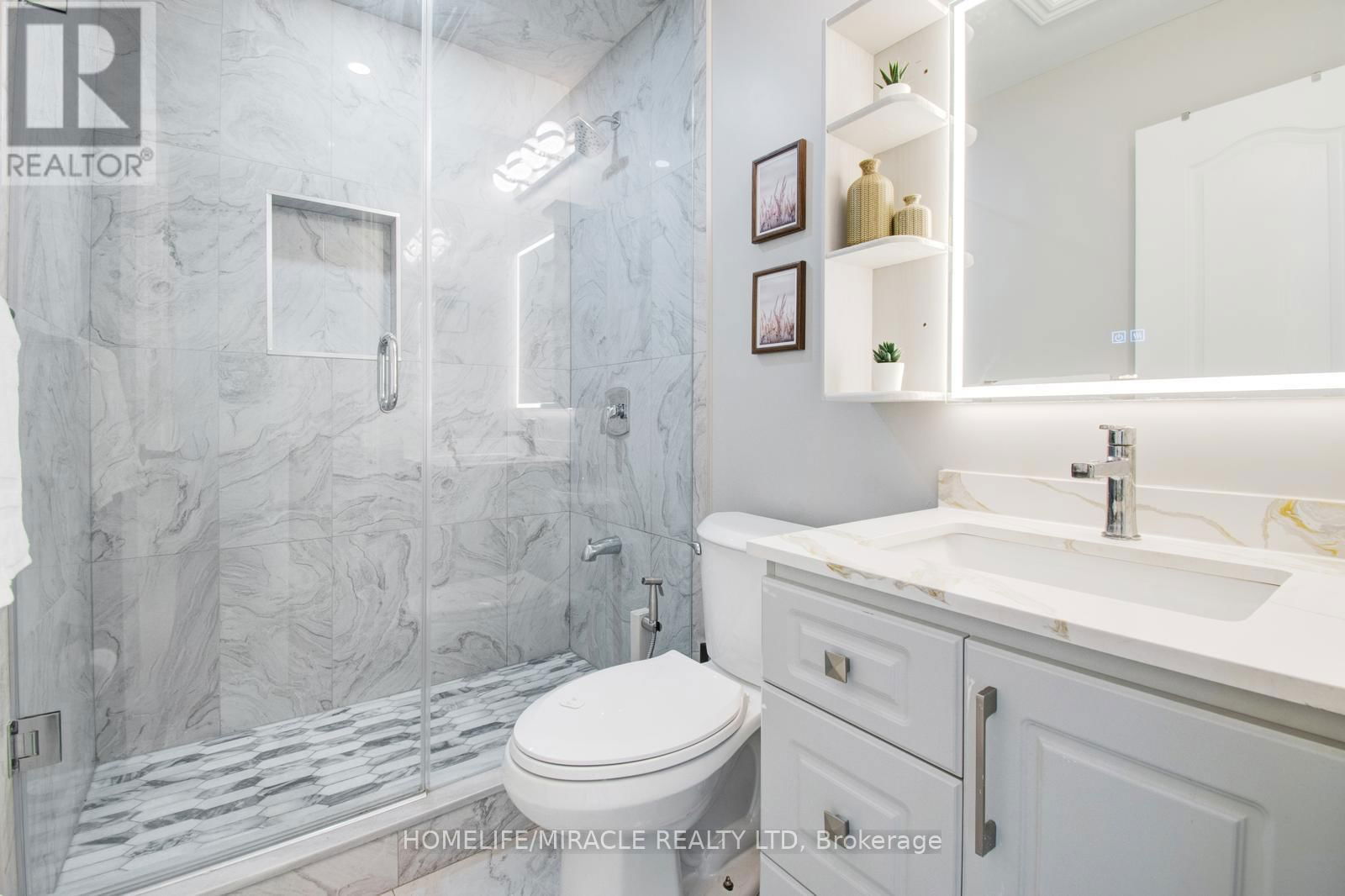 37 GLENORA CRESCENT Image 38