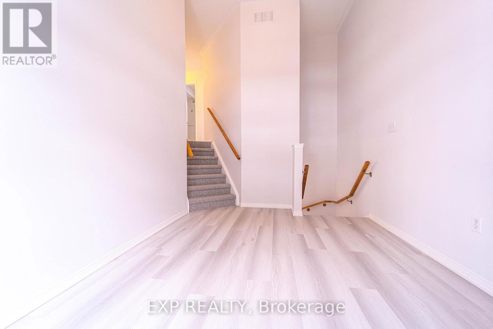 26 - 199 HILLCREST AVENUE Image 15