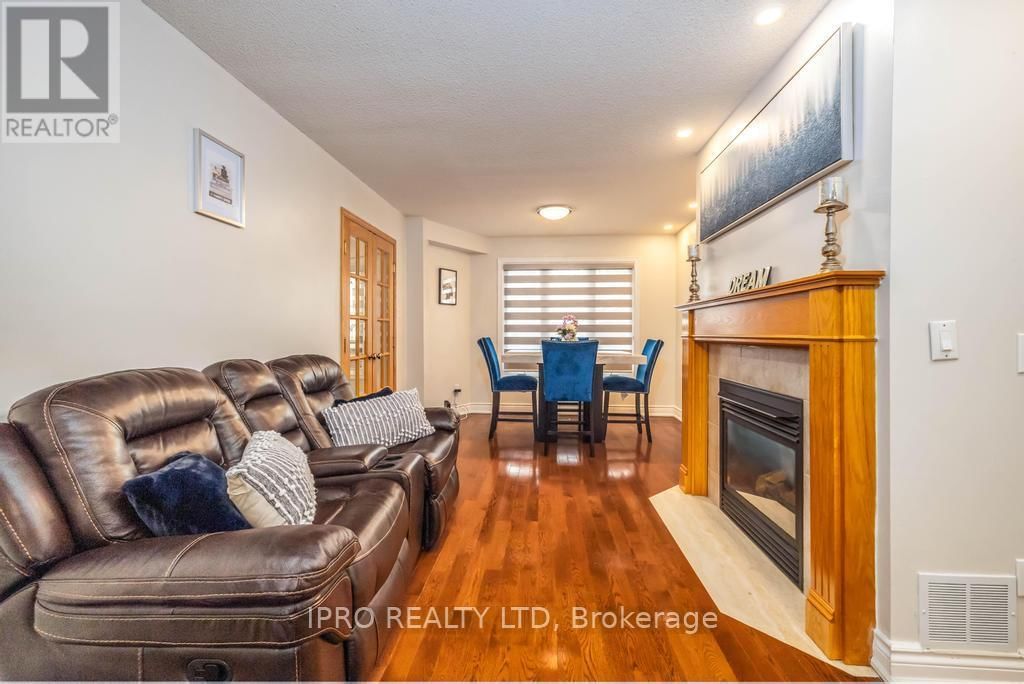 26 - 2155 DUNCASTER DRIVE Image 12