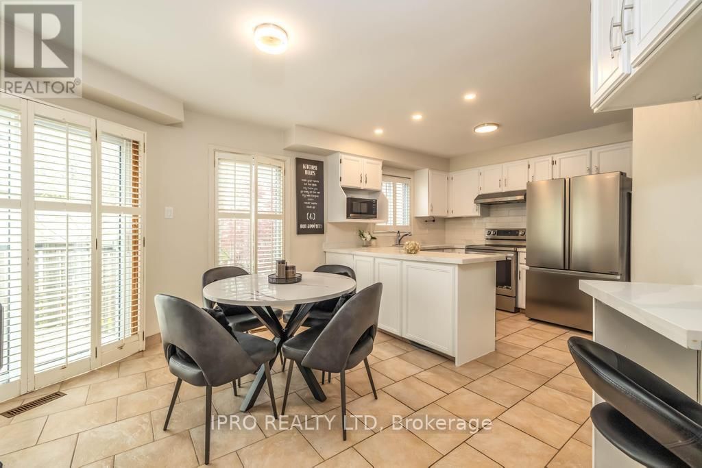26 - 2155 DUNCASTER DRIVE Image 15