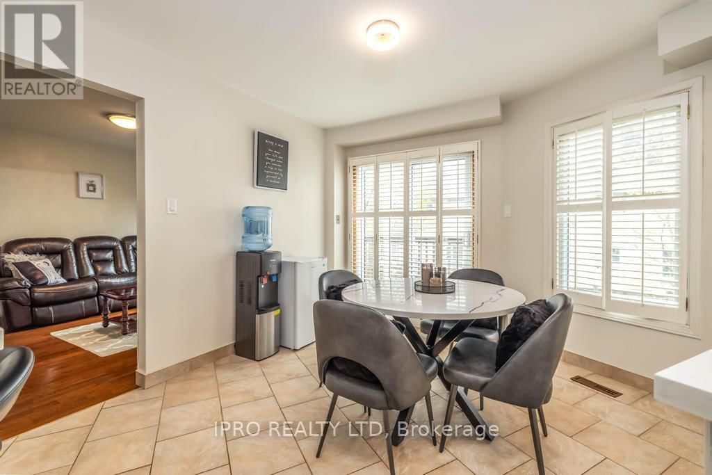 26 - 2155 DUNCASTER DRIVE Image 16