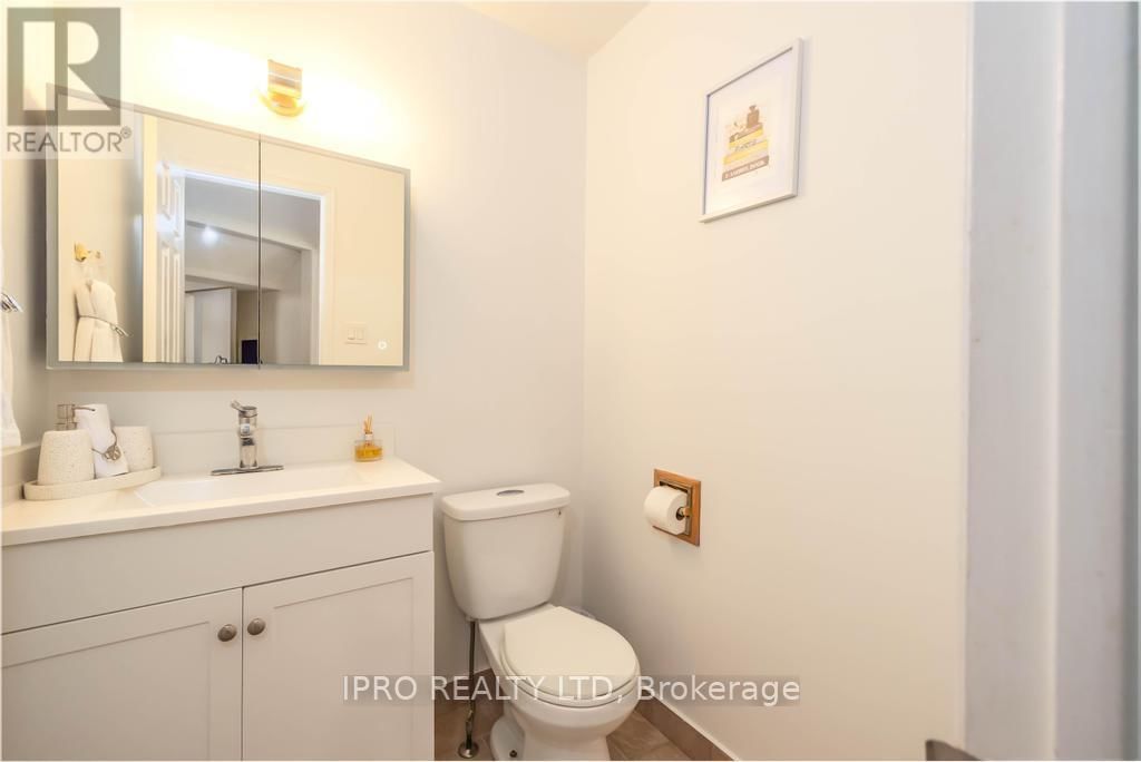 26 - 2155 DUNCASTER DRIVE Image 21