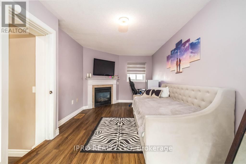 26 - 2155 DUNCASTER DRIVE Image 25