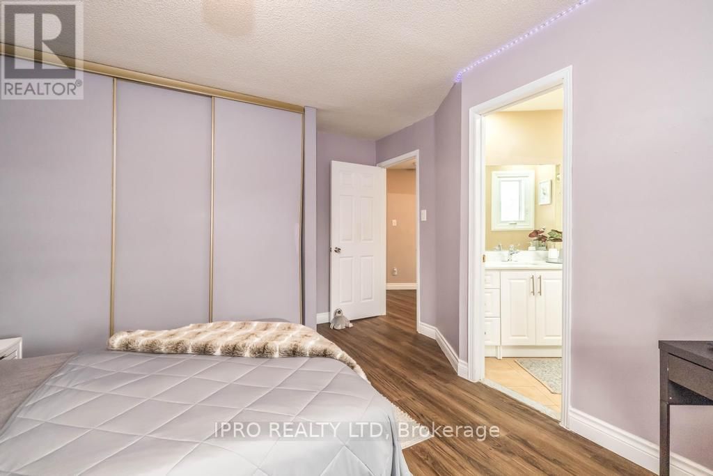 26 - 2155 DUNCASTER DRIVE Image 29