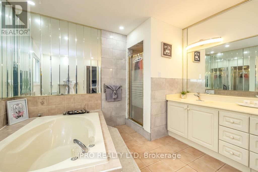 26 - 2155 DUNCASTER DRIVE Image 36
