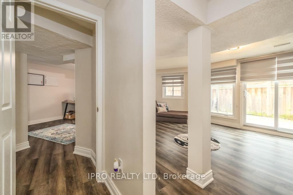 26 - 2155 DUNCASTER DRIVE Image 42