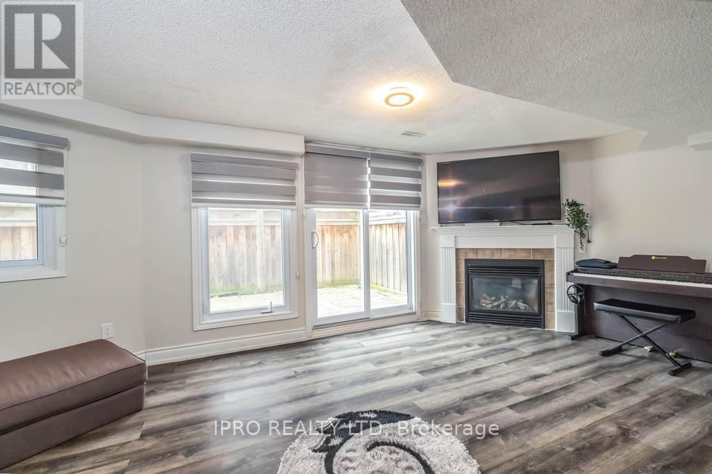 26 - 2155 DUNCASTER DRIVE Image 46