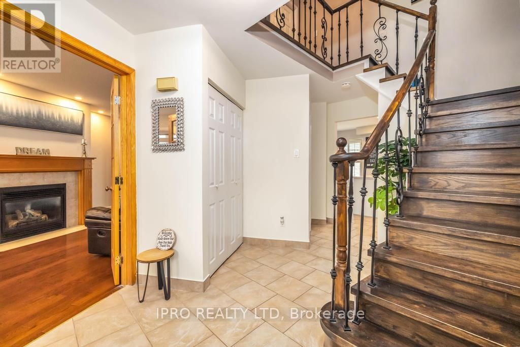 26 - 2155 DUNCASTER DRIVE Image 5