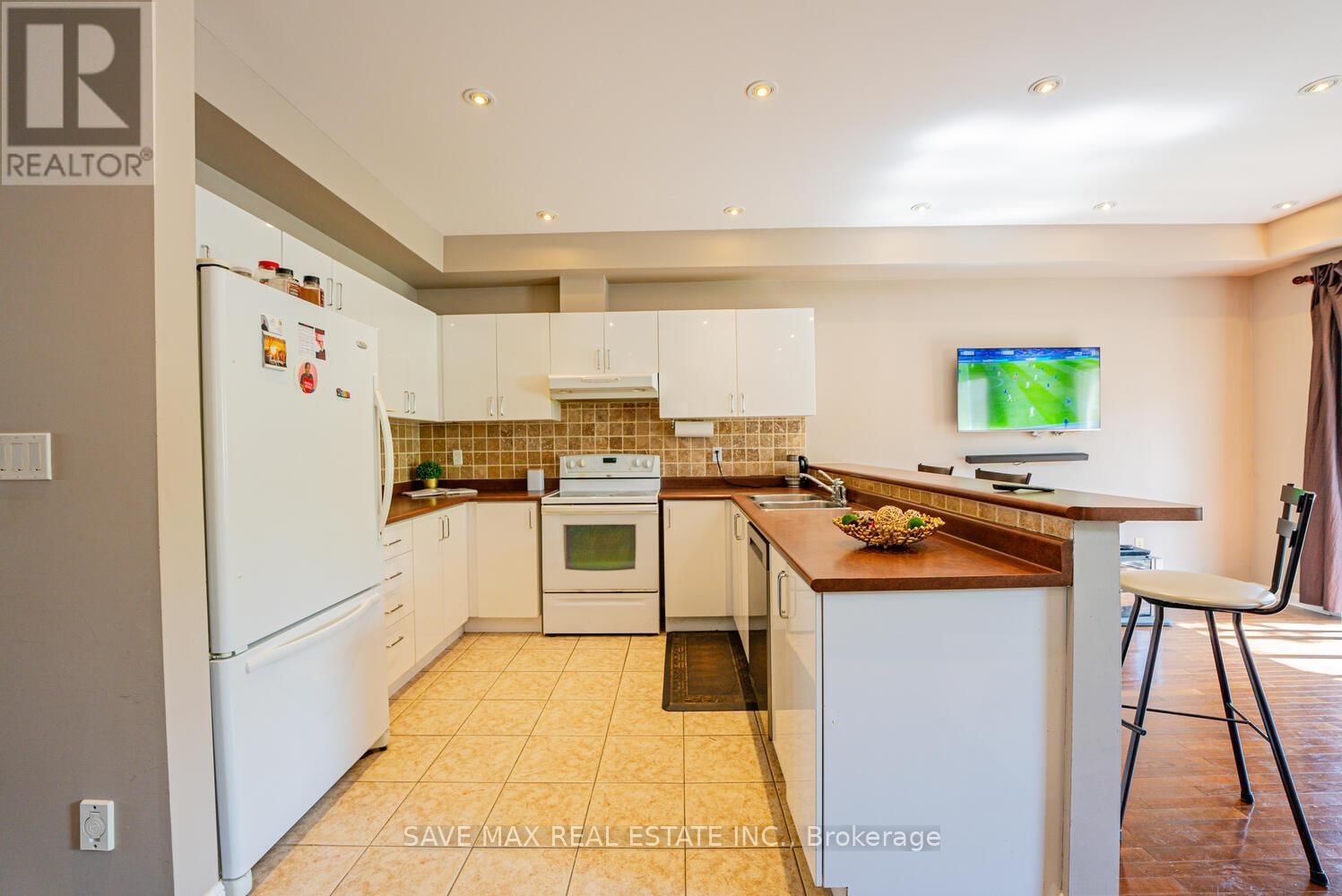18 - 2270 BRITANIA ROAD WEST Image 9