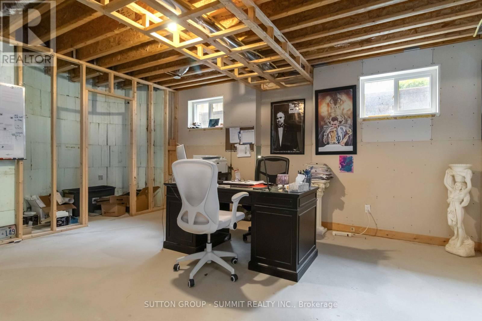 7 TRISTAN COURT Image 37