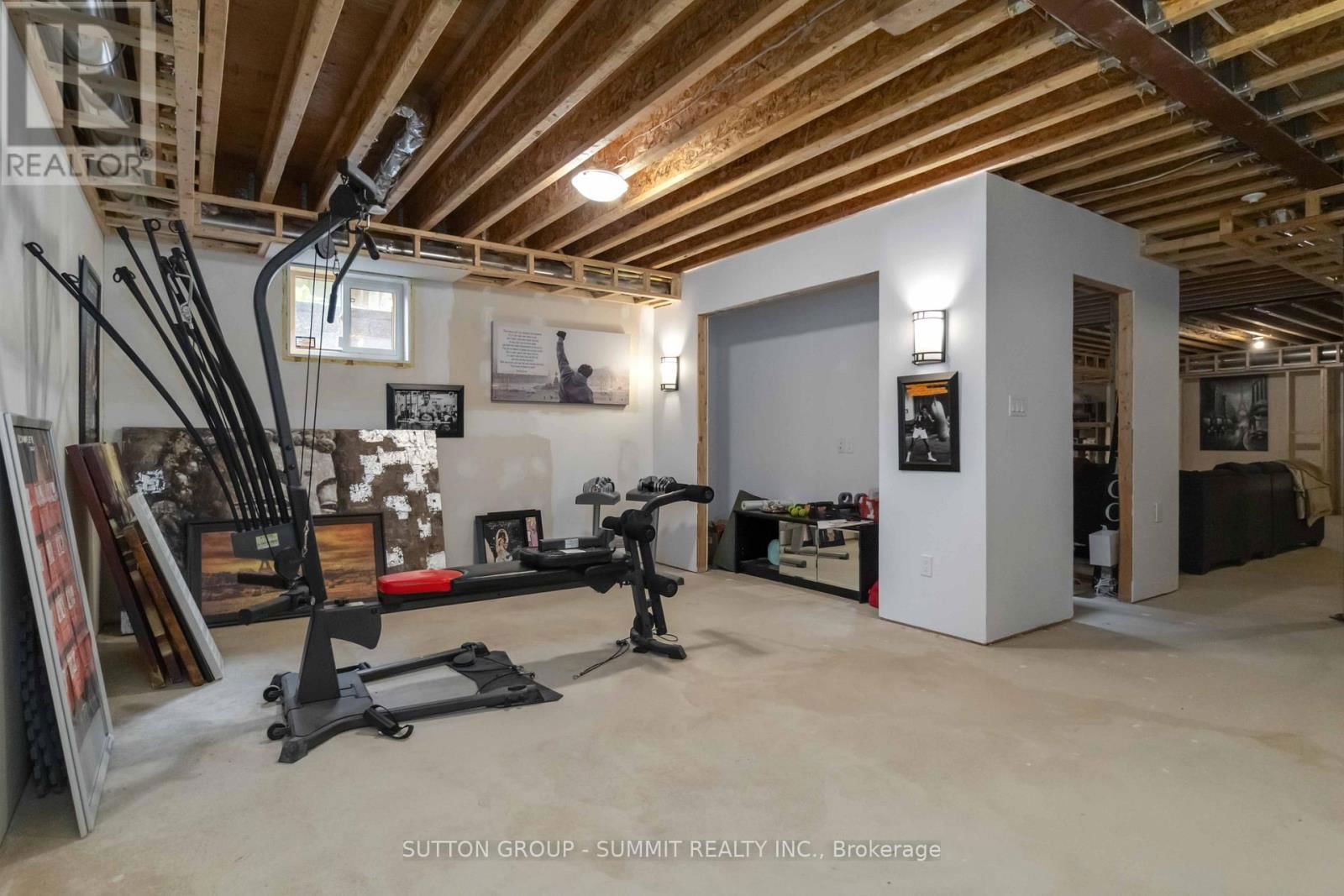 7 TRISTAN COURT Image 39